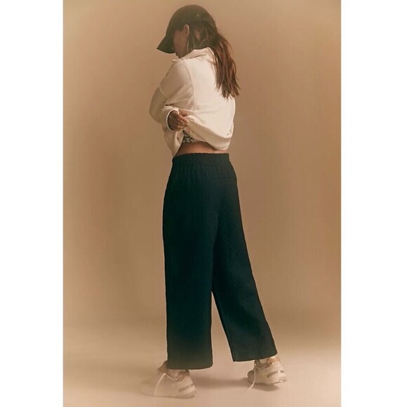 NEW Free People Flipside High Waisted Wide Tapered Quilted Pants in Black Small - Picture 1 of 14